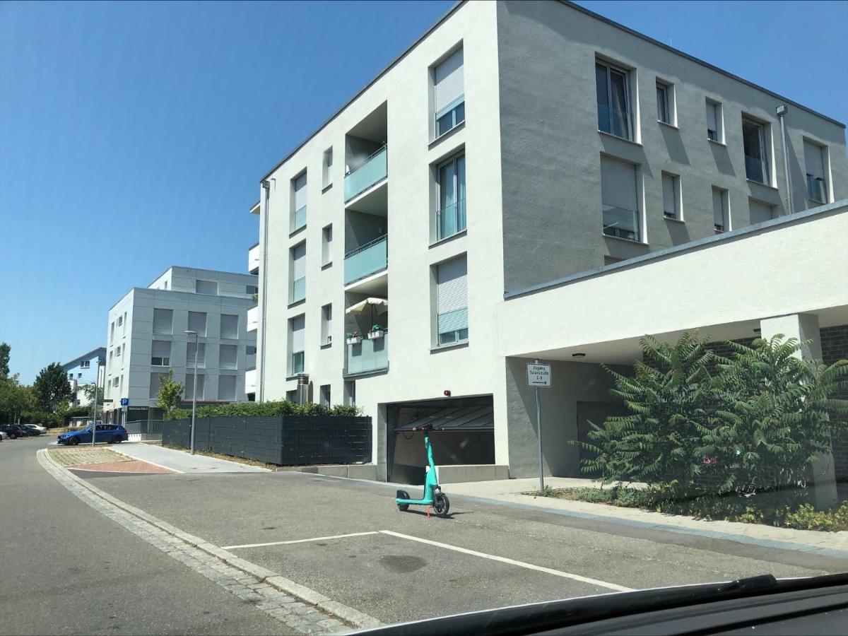 Moderne Alpenblick Apartment Friedrichshafen Extérieur photo