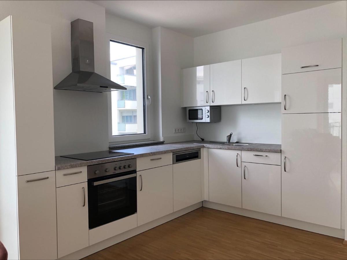 Moderne Alpenblick Apartment Friedrichshafen Extérieur photo